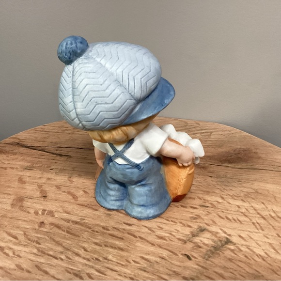 Vintage - Homco # 1439 - Porcelain Boy with Dog Figurine - Excellent - Picture 6 of 11